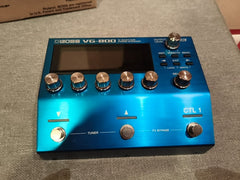 BOSS VG-800 V-Guitar Processor with gk 5 pickup and adopter only 2 days old