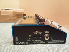 BOSS VG-800 V-Guitar Processor with gk 5 pickup and adopter only 2 days old