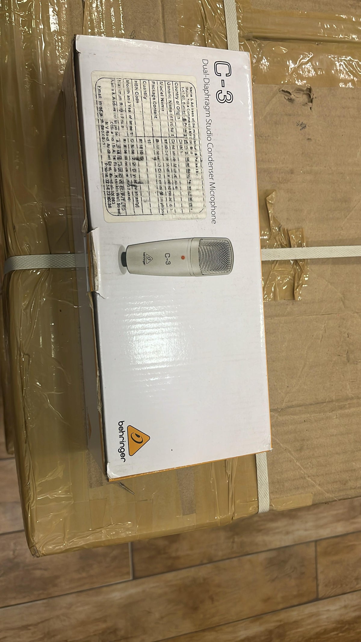 Behringer C-3 Dual-diaphragm Studio Condenser Microphone ( Open Box )